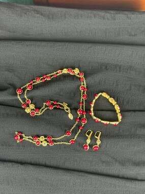 Coldwater Creek Gold Tone Red Faux Pearl & AB Necklace Bracelet Ear Set